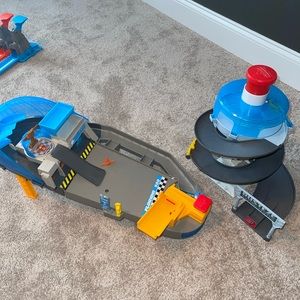 2 Disney cars mini tracks